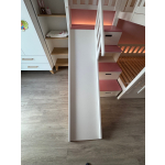 Abenteuerliches Stockbett mit Treppe, Rutsche und LED-Lichtern, kindersicher und robust, Größe 120x200.