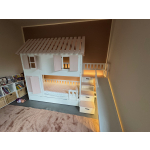 Massivholz Hochbett mit kindgerechter Treppe, Rutsche und Rundum-Schutz