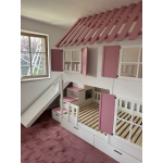 Etagenbett mit großem Spielplatz, Spielplattform, Treppe und Rutsche aus Massivholz