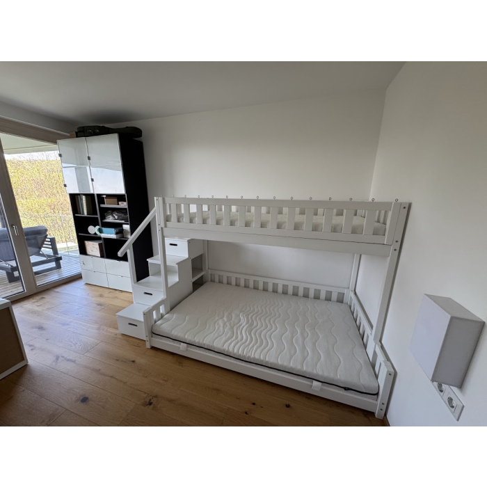 Etagenbett mit treppe Graz Ostereich