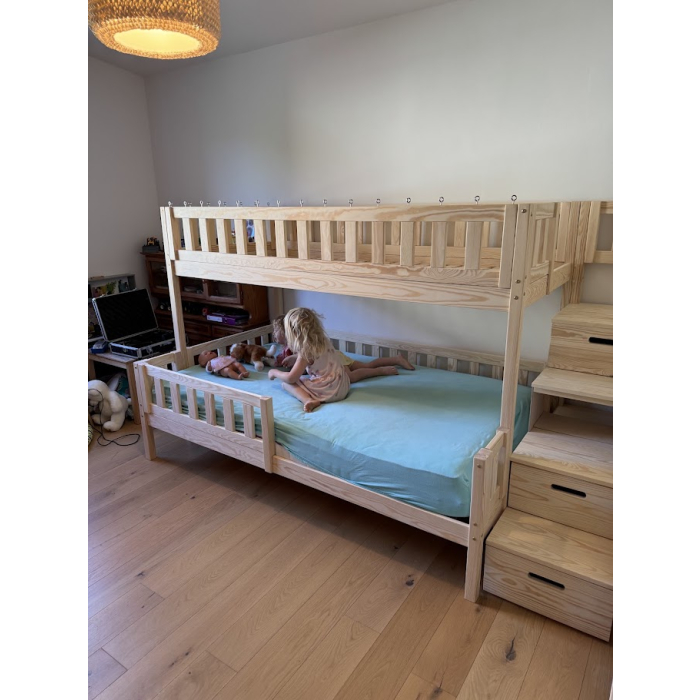 natürliches Spielbett mit Rutsche und Liegefläche 120x200